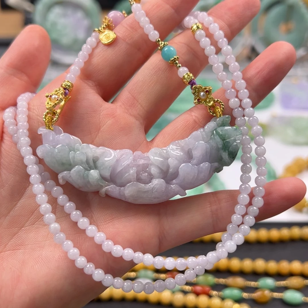 翡翠未镶嵌颈饰吊坠