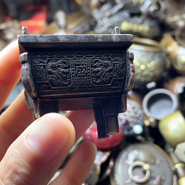 全是铜铜铜器铜器
