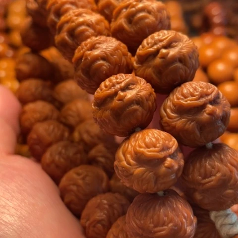 手串猴头核桃无*谓舞台