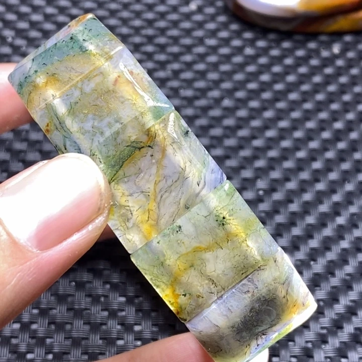 玛瑙/玉髓颈饰未镶嵌史****2