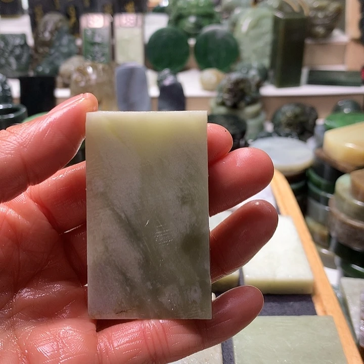 和田玉未镶嵌珠宝半成品