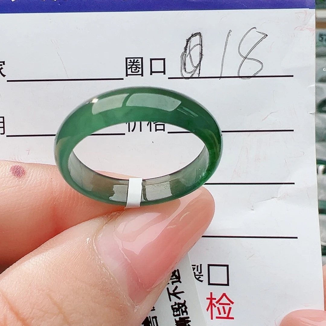 未镶嵌戒指翡翠翡翠
