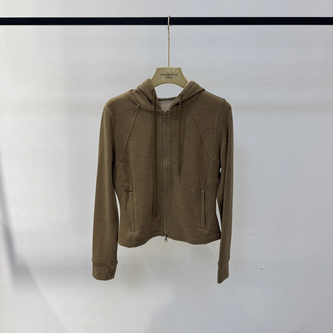 【麦丝】休闲时尚百搭修身显瘦厚款拉链连帽外套 BW-66FQ285