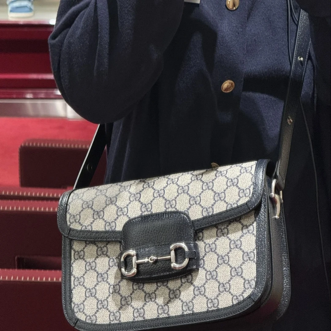 99新 GUCCI/古驰 1955黑蓝色马鞍中号新款内里老花斜挎包70789289