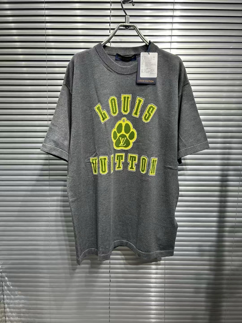 未使用 LouisVuitton/路易威登 25ss绿熊掌字母铆钉针织短袖 L码