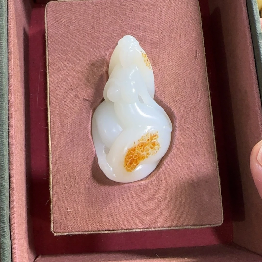 和田玉未镶嵌挂件