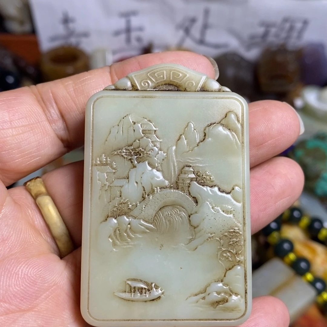 和田玉（糖玉）未镶嵌颈饰