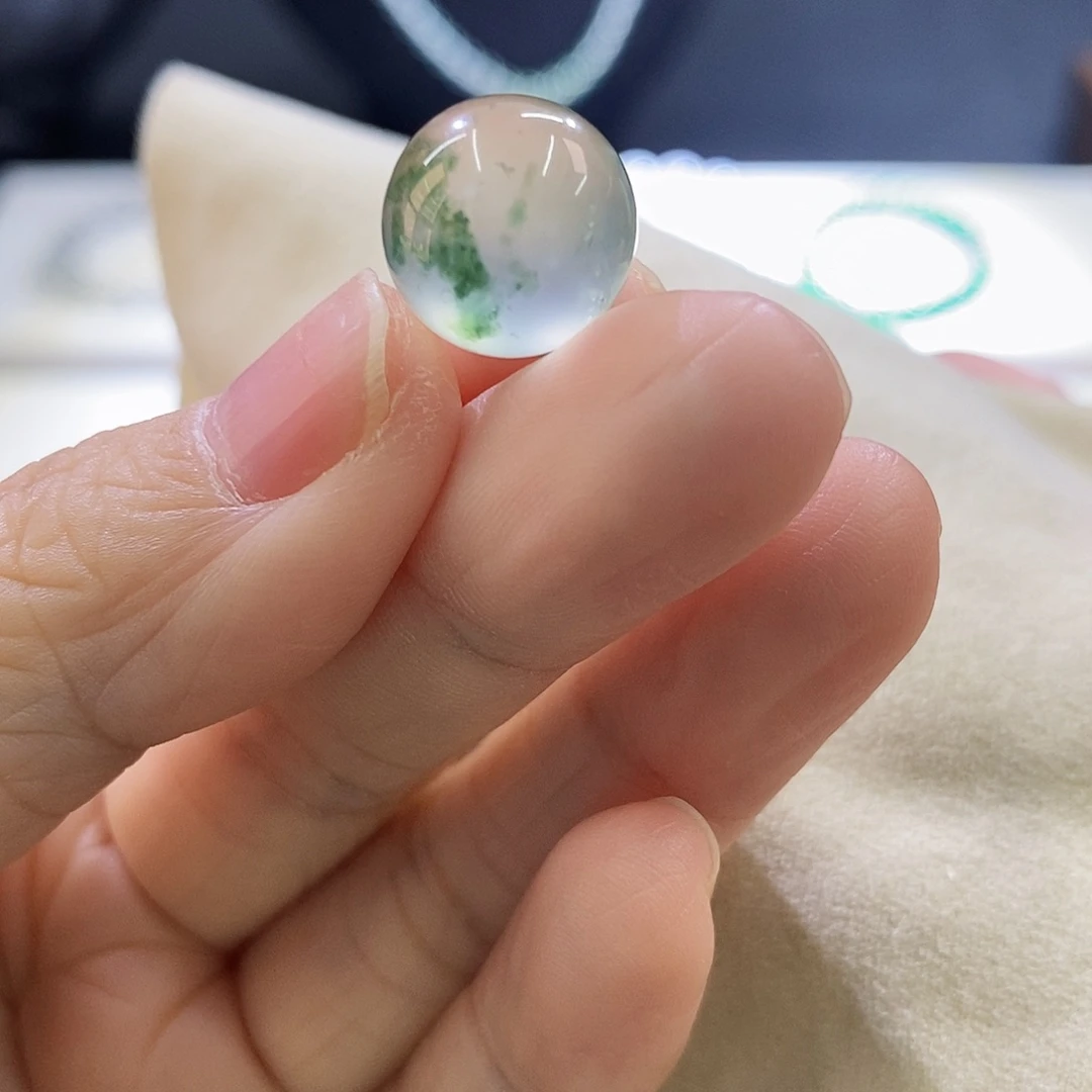 翡翠未镶嵌挂件单珠