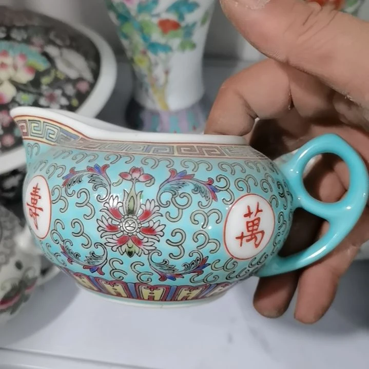 当代景德镇陶瓷工艺品韭**子