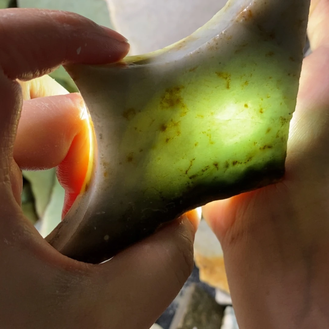 颈饰未镶嵌翡翠天然翡翠