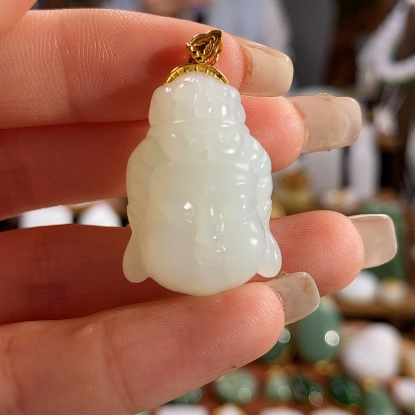 【闪购商品】吊坠(赠链)18K金镶嵌和田玉