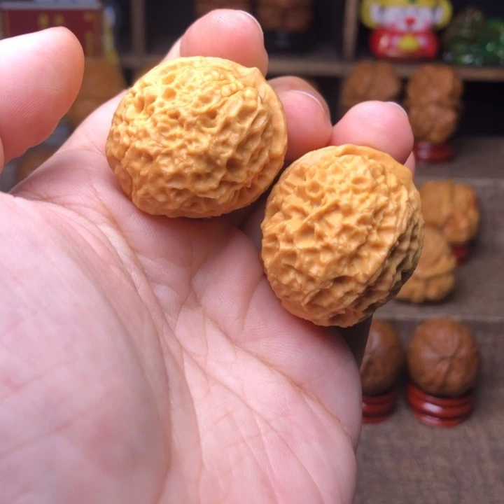 把件文玩核桃85珊瑚球异形34