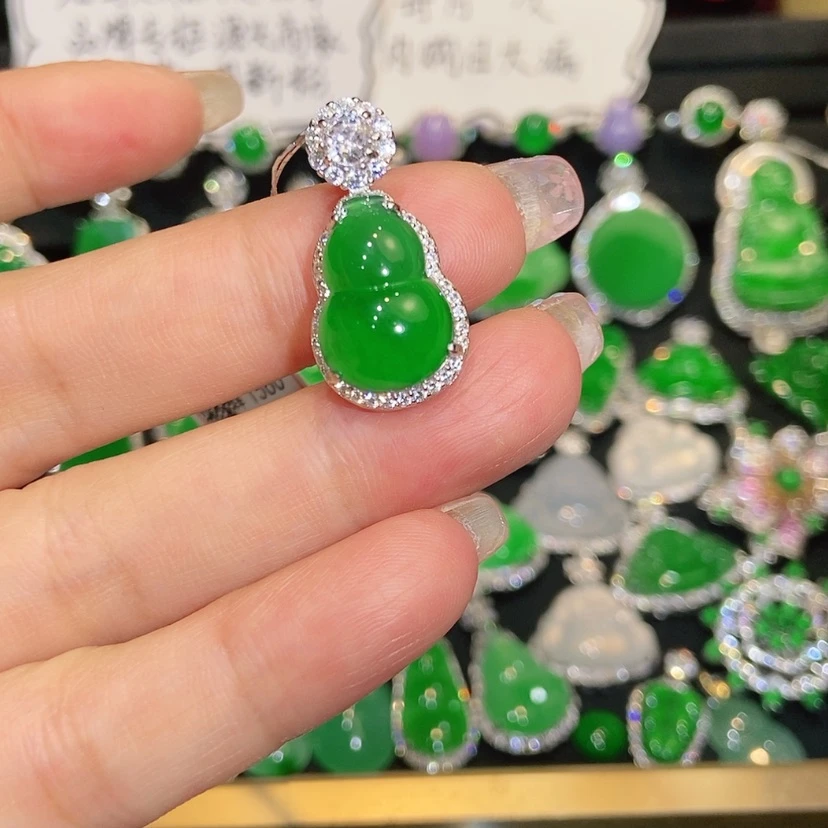 【闪购商品】颈饰未镶嵌翡翠天然翡翠