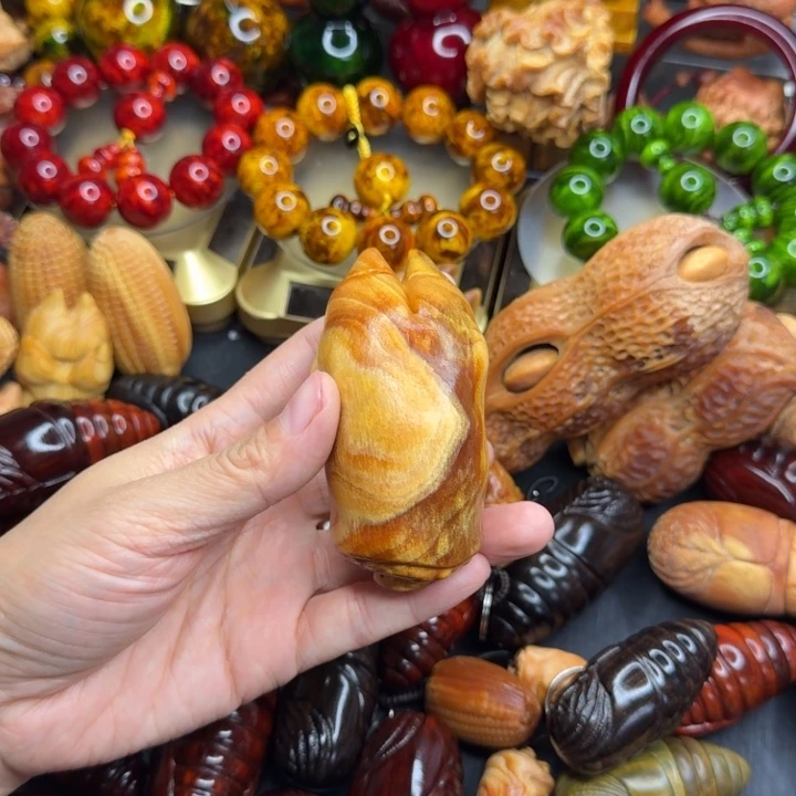 松木琥珀木文玩手串