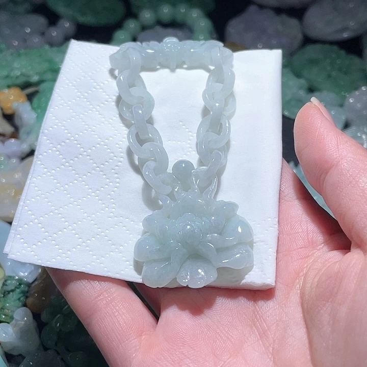 颈饰未镶嵌翡翠天