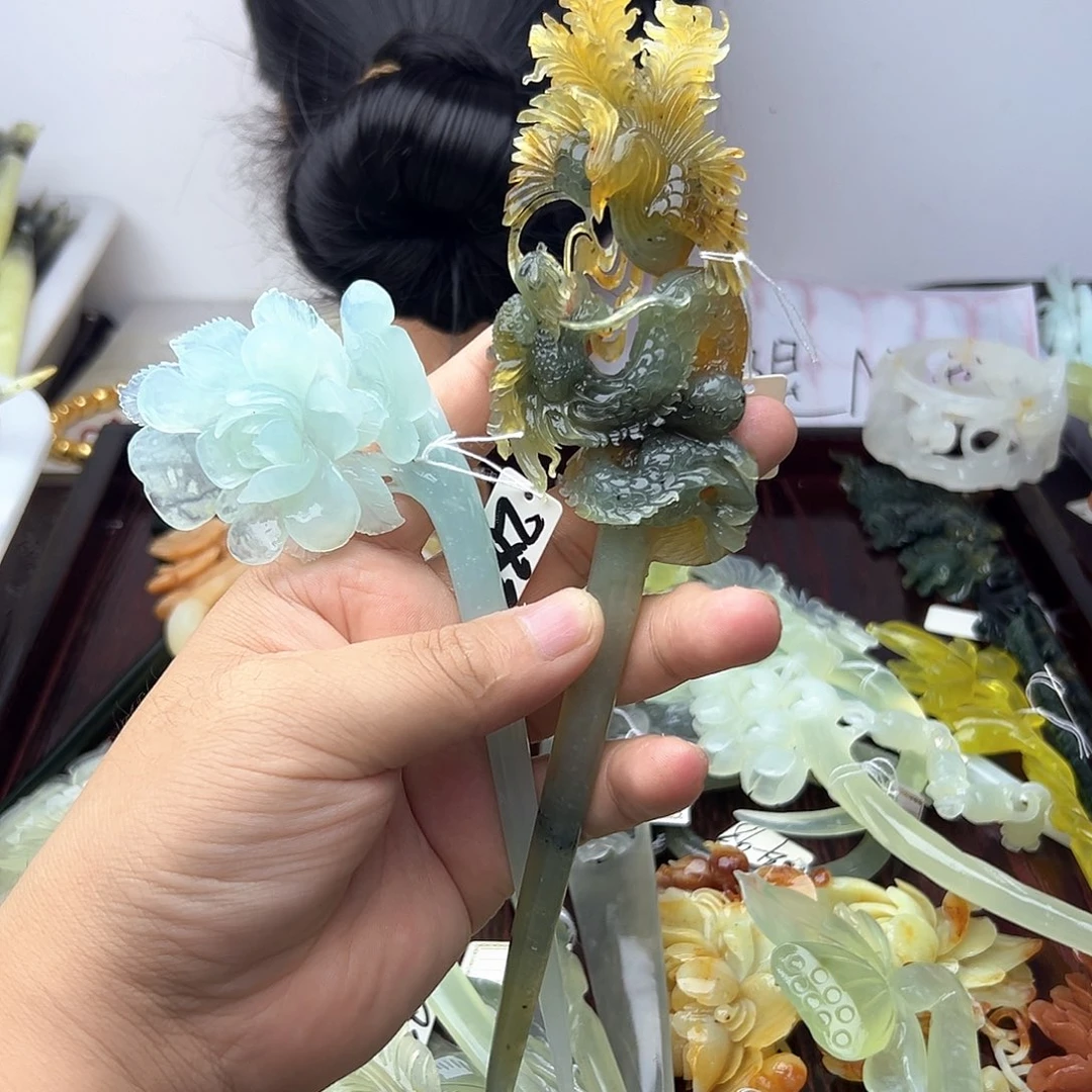 蛇纹石玉合金发饰鱼*