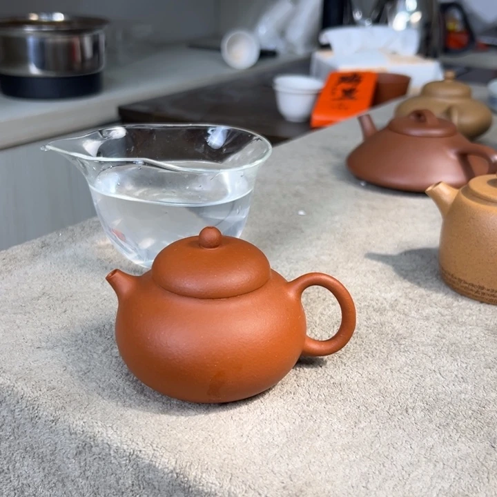 紫砂茶壶囍**?紫砂壶是