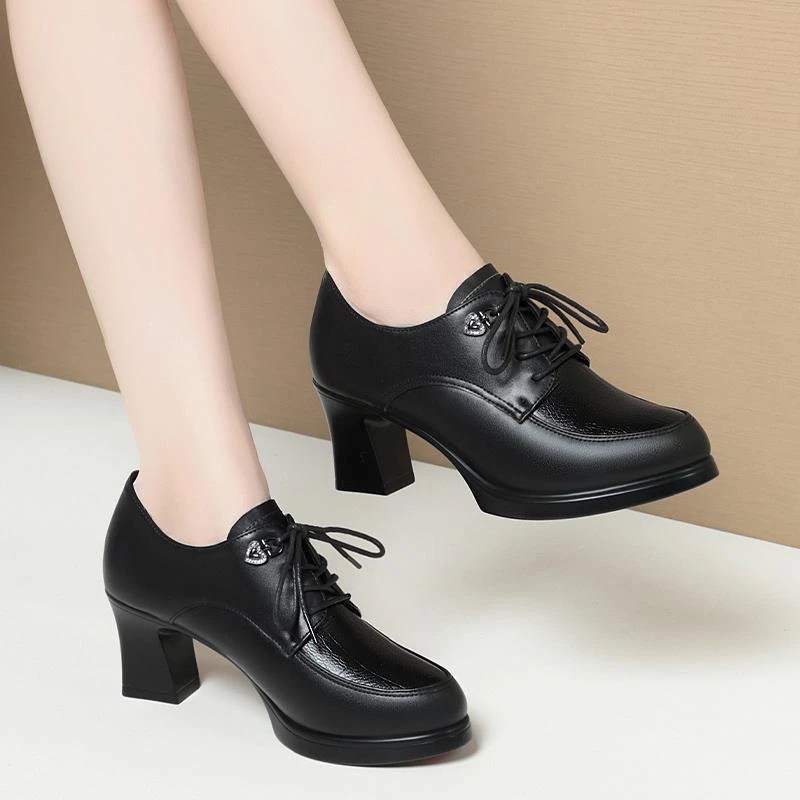 系带皮鞋女2025新款气质深口单鞋妈妈鞋子高跟春秋款中年女士皮鞋