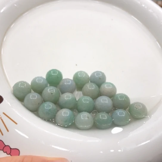 未镶嵌石英质玉珠宝半成品19