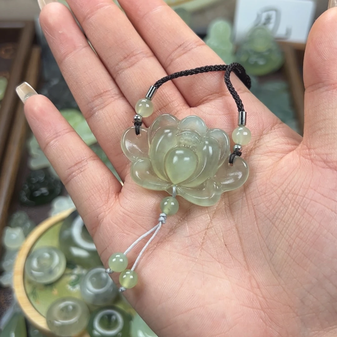 蛇纹石玉合金颈饰