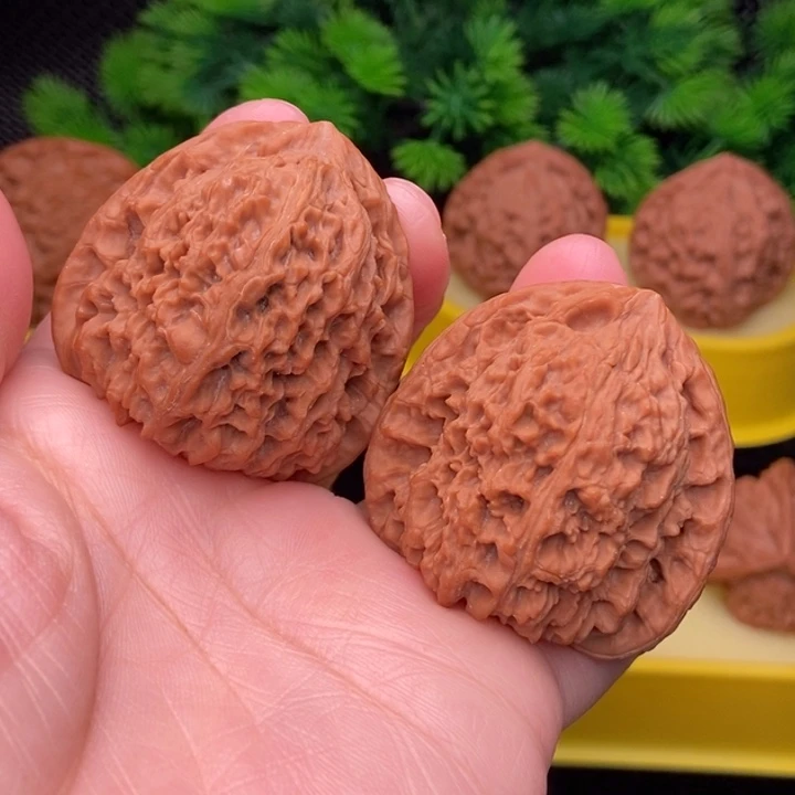 吊坠文玩核桃三角疆41.5全品