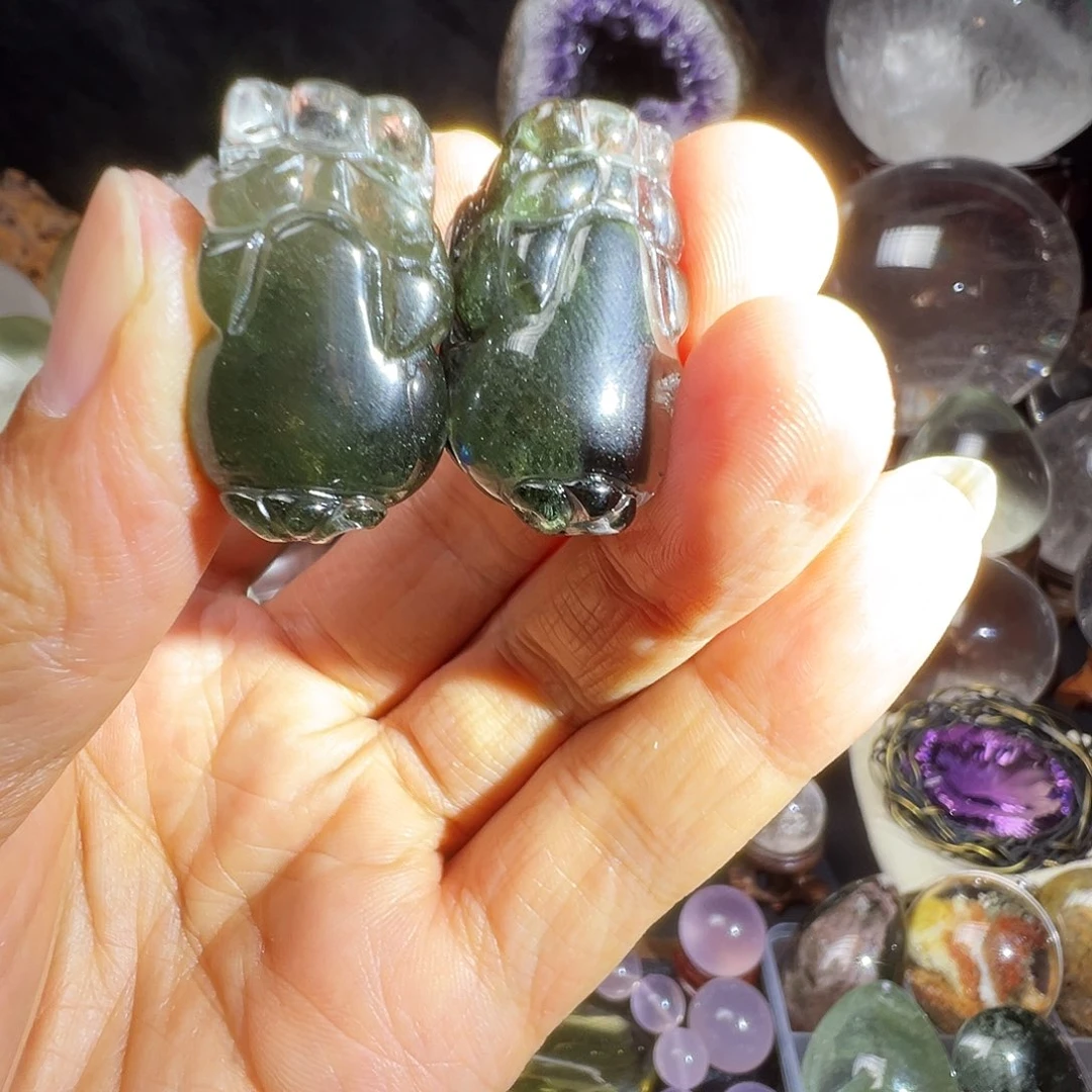 颈饰未镶嵌水晶天然绿幽灵貔貅吊坠买一送一