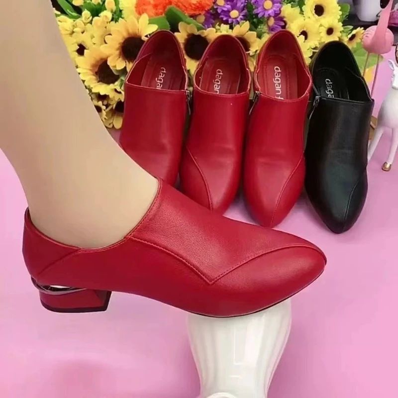 高品质软皮百搭深口单鞋女士春秋休闲软底软面低跟中老年妈妈鞋