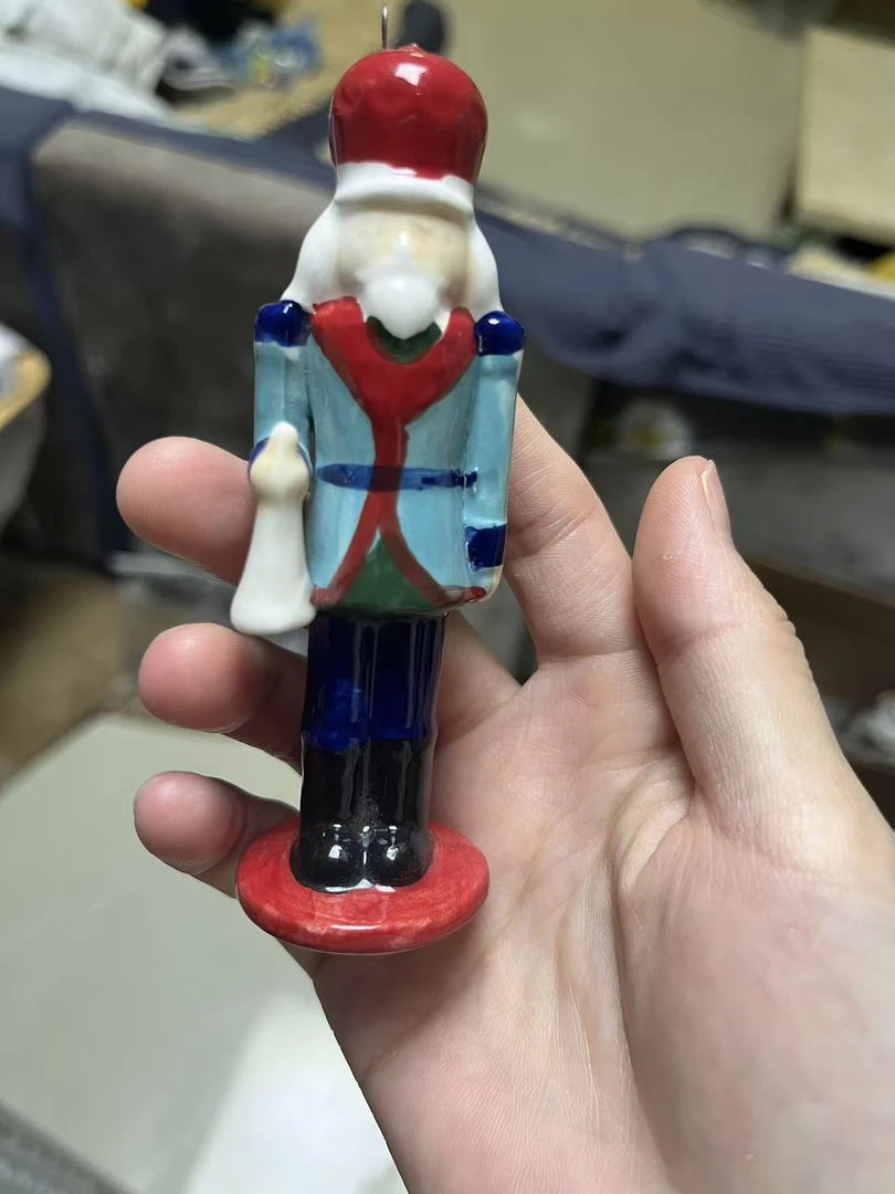 默认微瑕陶瓷摆件