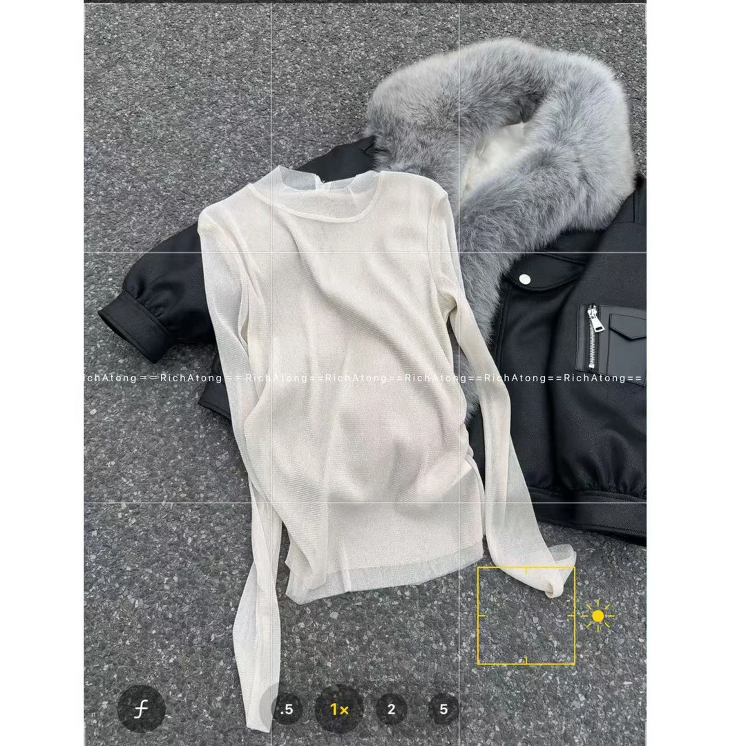 atong/阿彤-【宴会女主】-2024 星光璀璨后背珍珠纯色打底