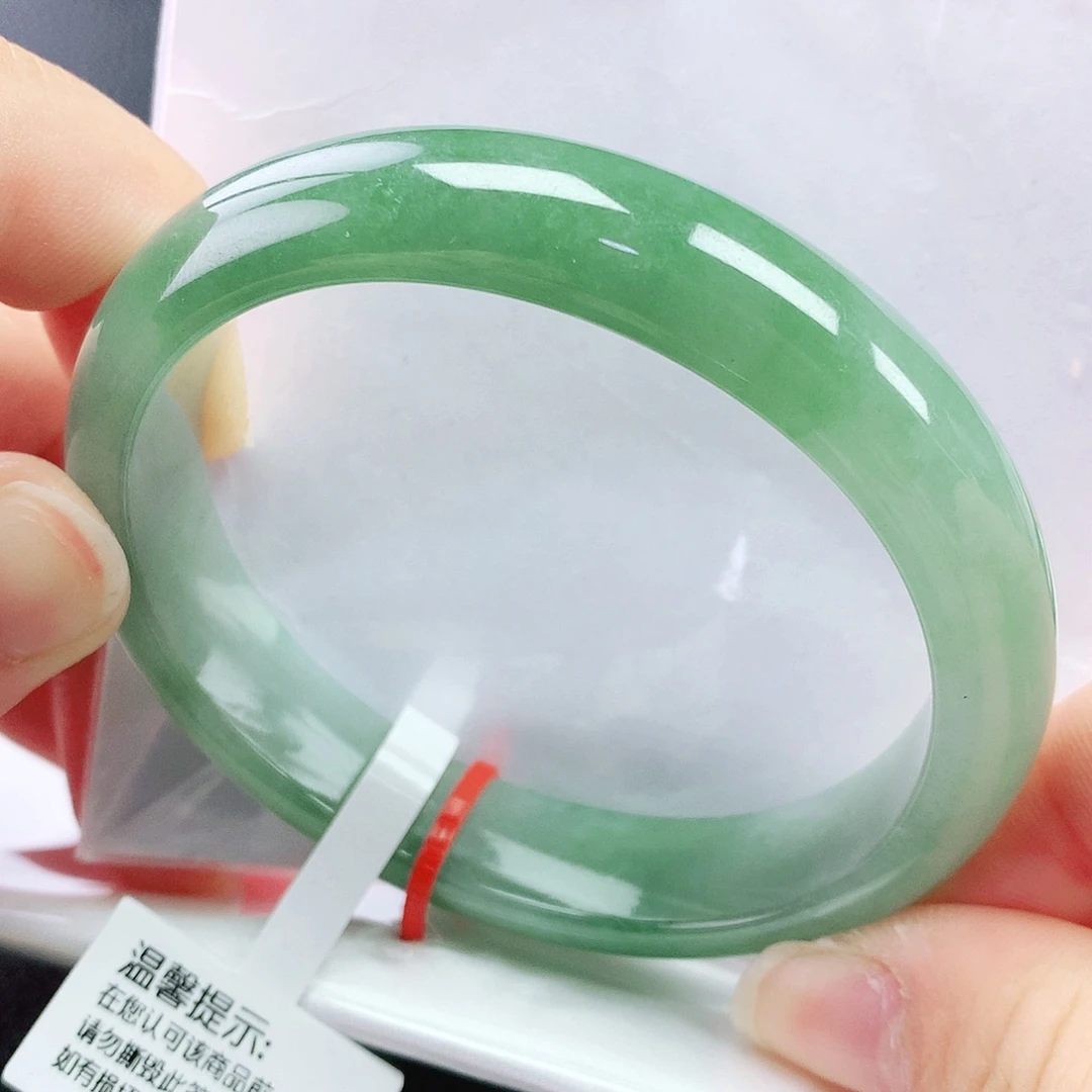 未镶嵌手镯翡翠57贵妃