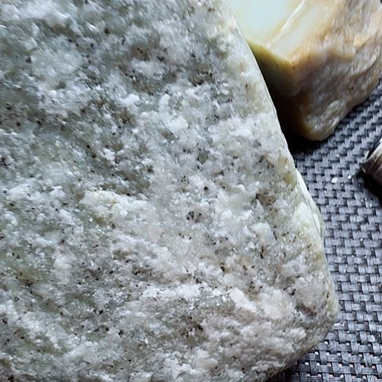 和田玉（糖玉）未镶嵌珠宝半成品