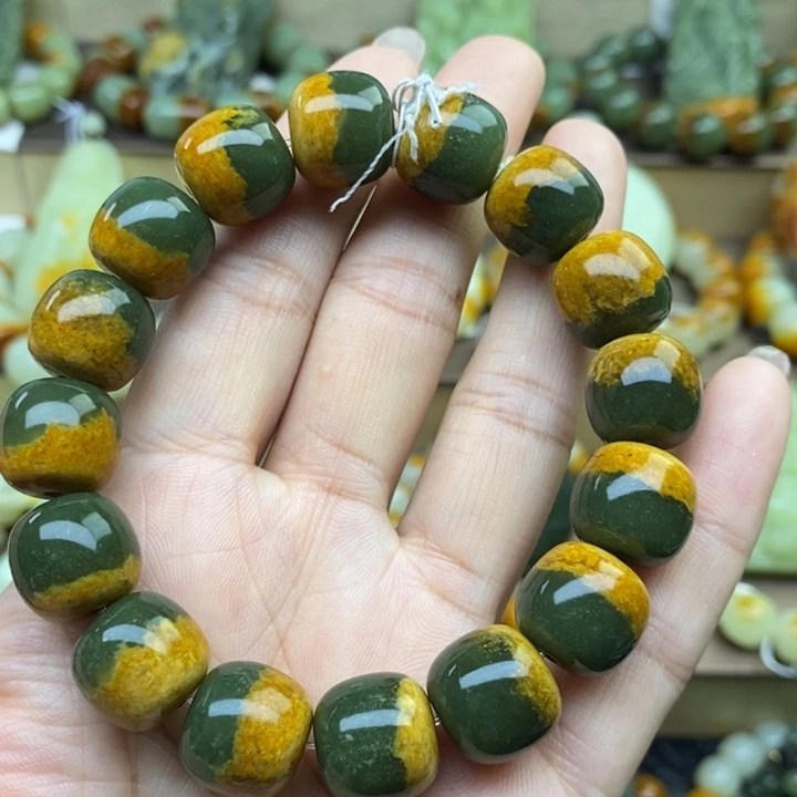 手串未镶嵌透闪石质玉