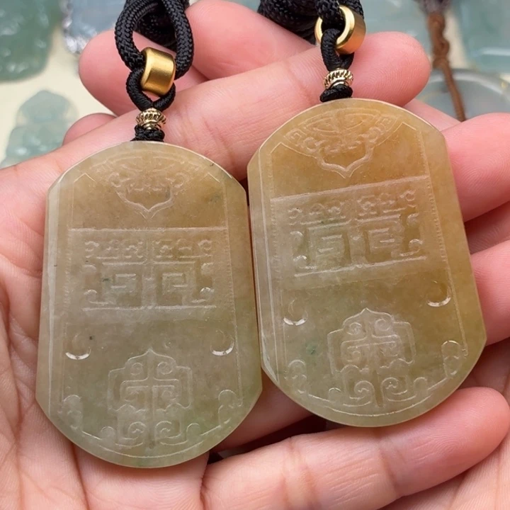 翡翠未镶嵌颈饰天然翡翠a货