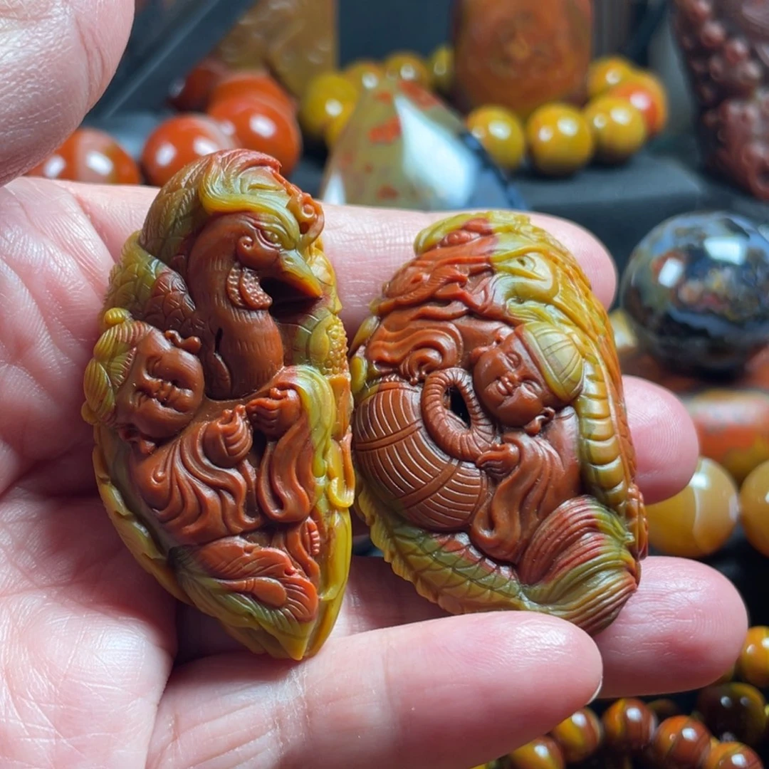 福***到玛瑙/玉髓未镶嵌颈饰