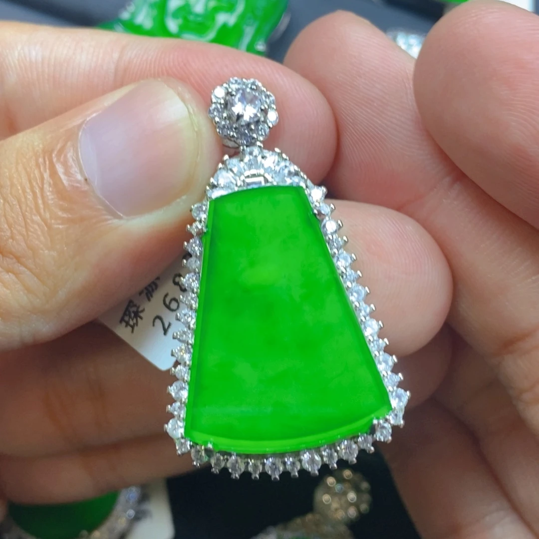 翡翠银S925镶嵌颈饰