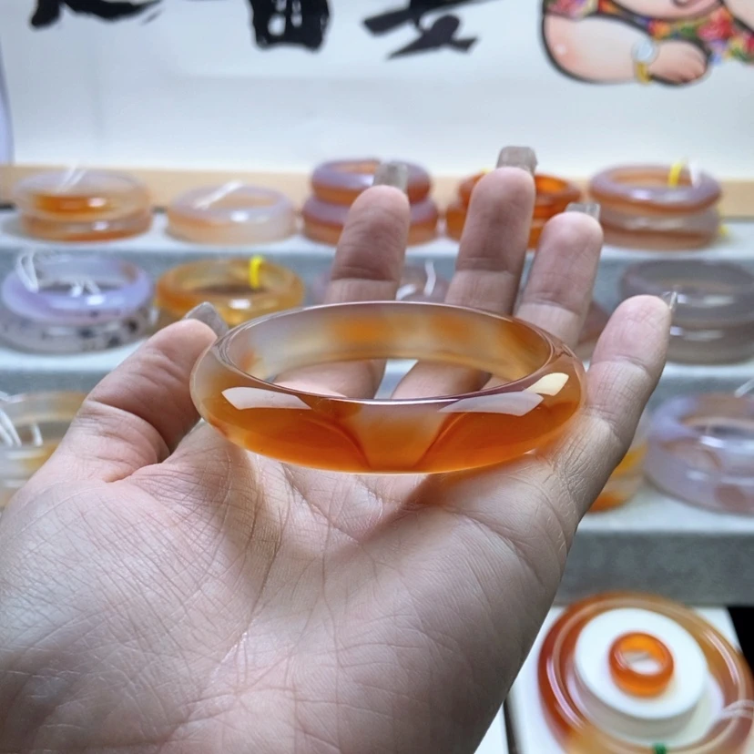 【闪购商品】玛瑙/玉髓手镯未镶嵌乐**姥