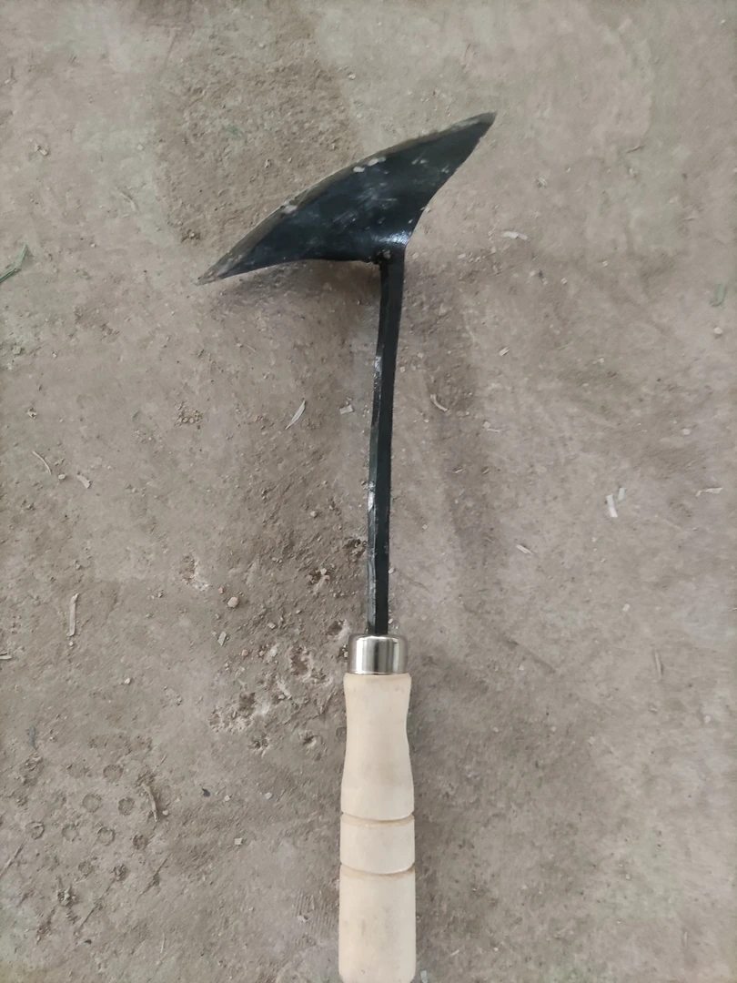 直播间贯小号三角除草锄