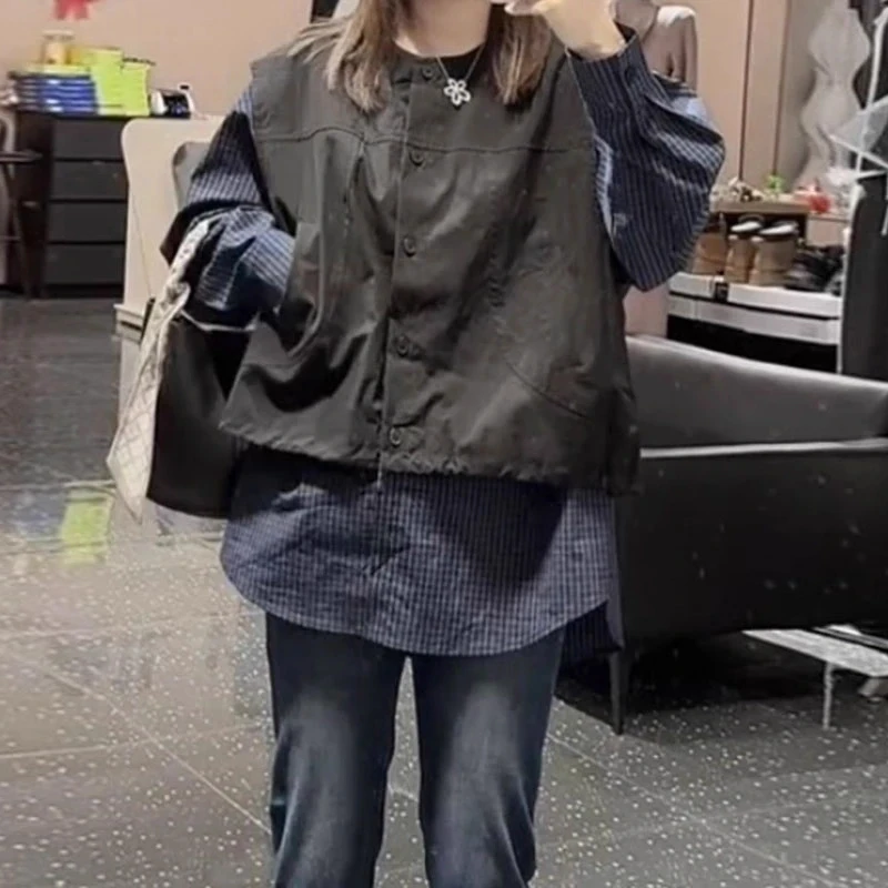 2025春秋新款时尚减龄假两件马甲衬衫女装大码设计感条纹开衫上衣