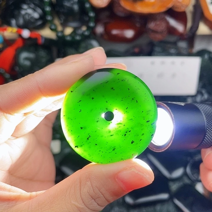蛇纹石玉未镶嵌手串泰山玉平安扣