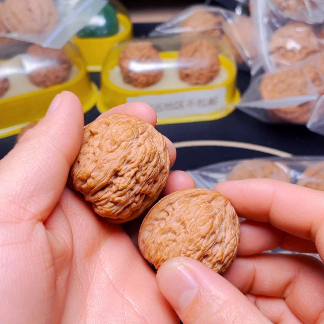 吊坠文玩核桃@***?金钱豹