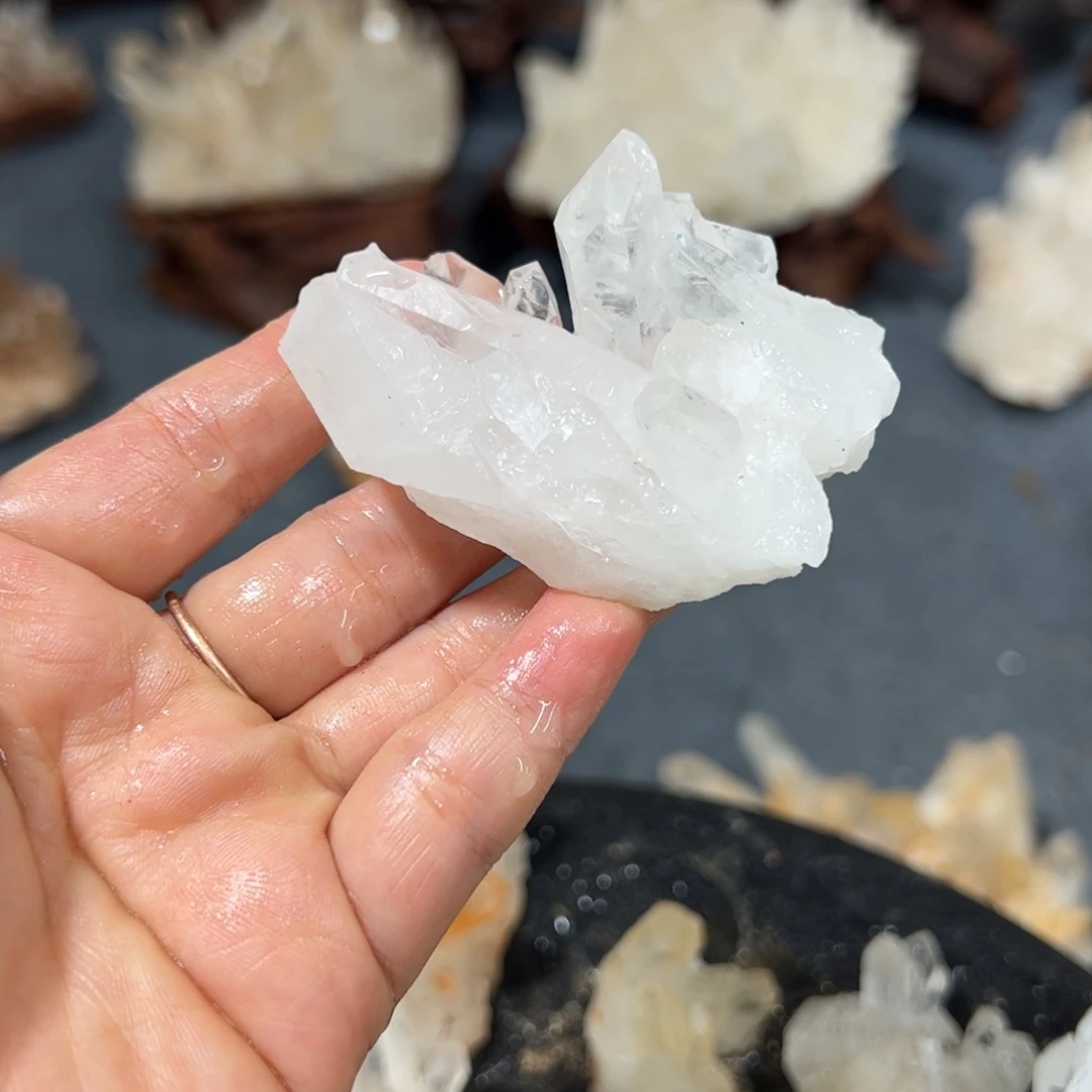 蛋***黄未镶嵌珠宝半成品水晶