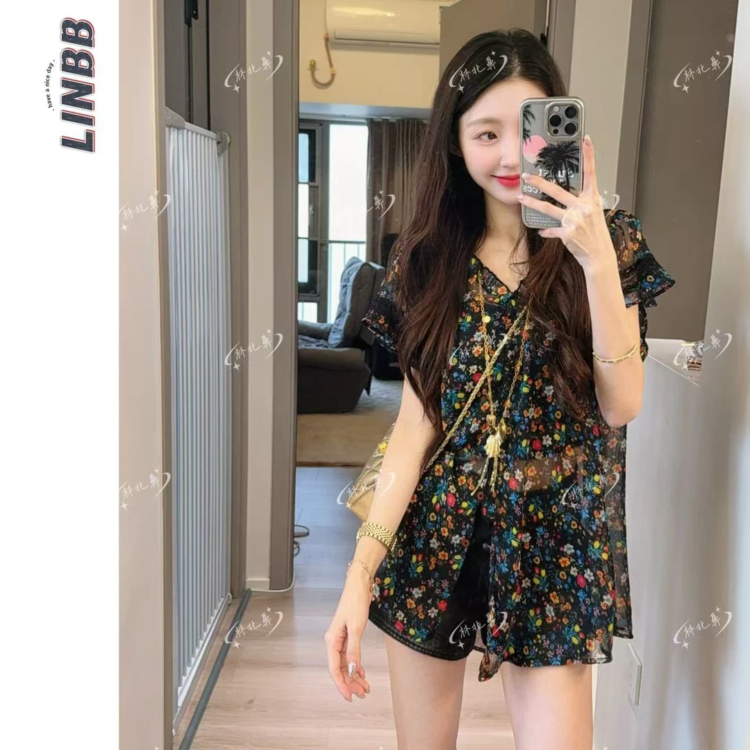 林北鼻-【小野】韩单夏日碎花韩国东大们蕾丝衬衫上衣