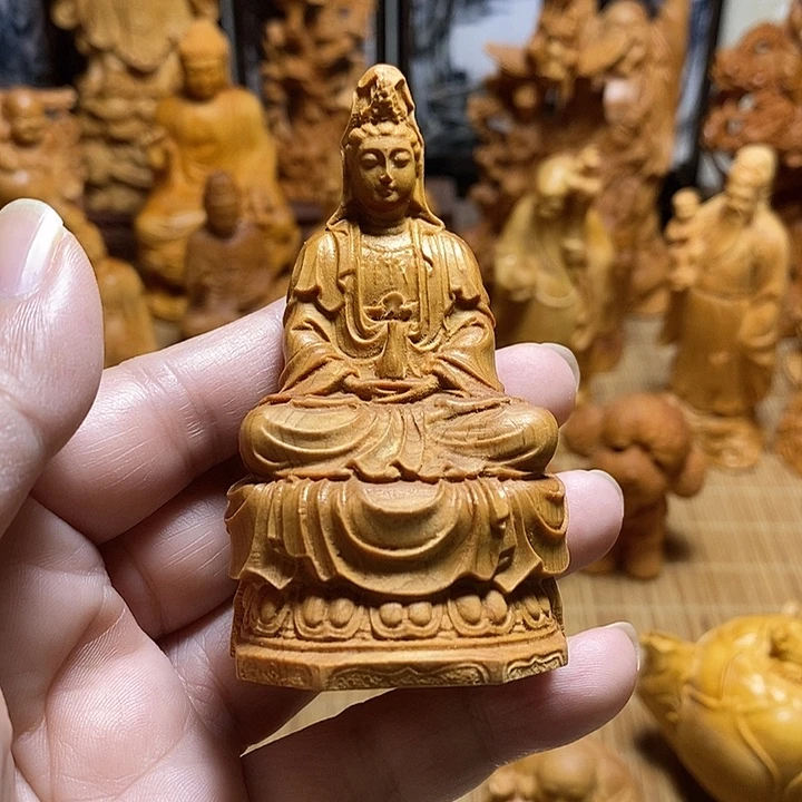 柏木（崖柏）观音菩萨