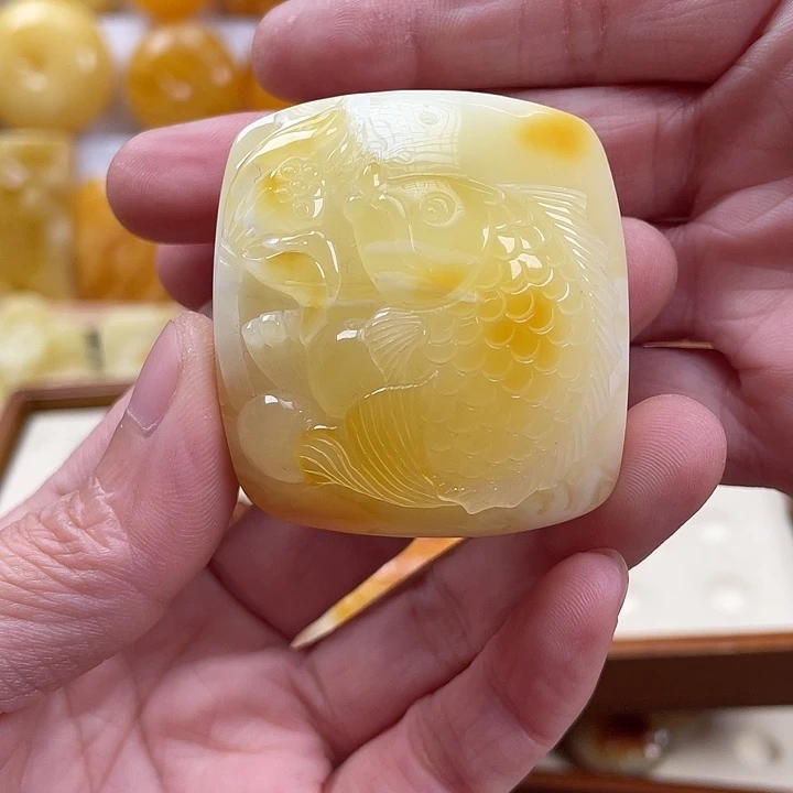 蜜蜡项链未镶嵌28克