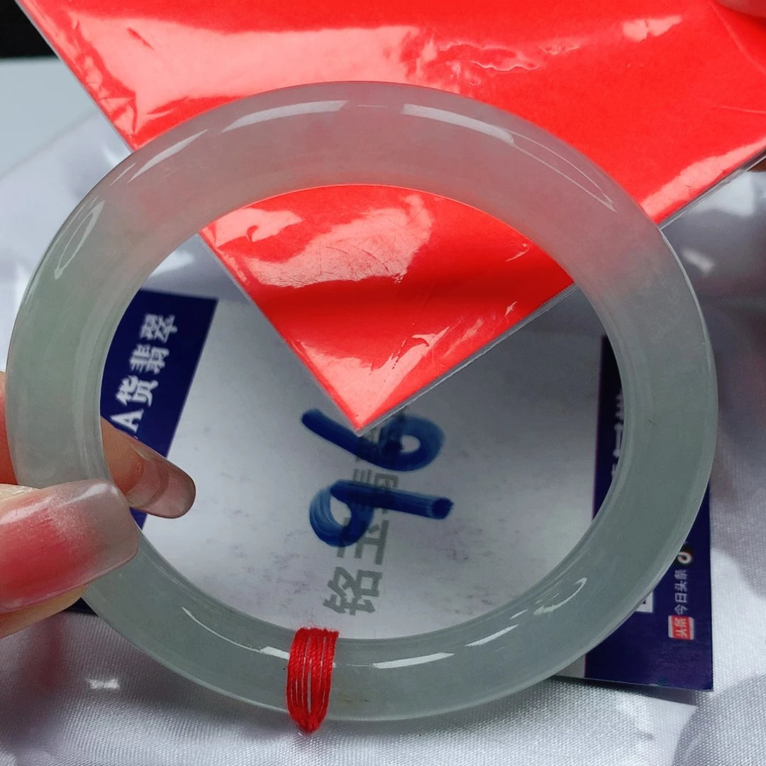 翡翠手镯未镶嵌缅甸天然a货翡翠