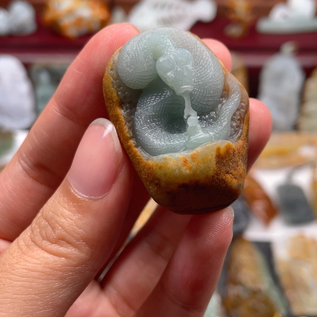 張****定制翡翠未镶嵌翡翠