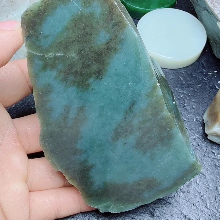 未镶嵌和田玉（糖玉）珠宝奇石