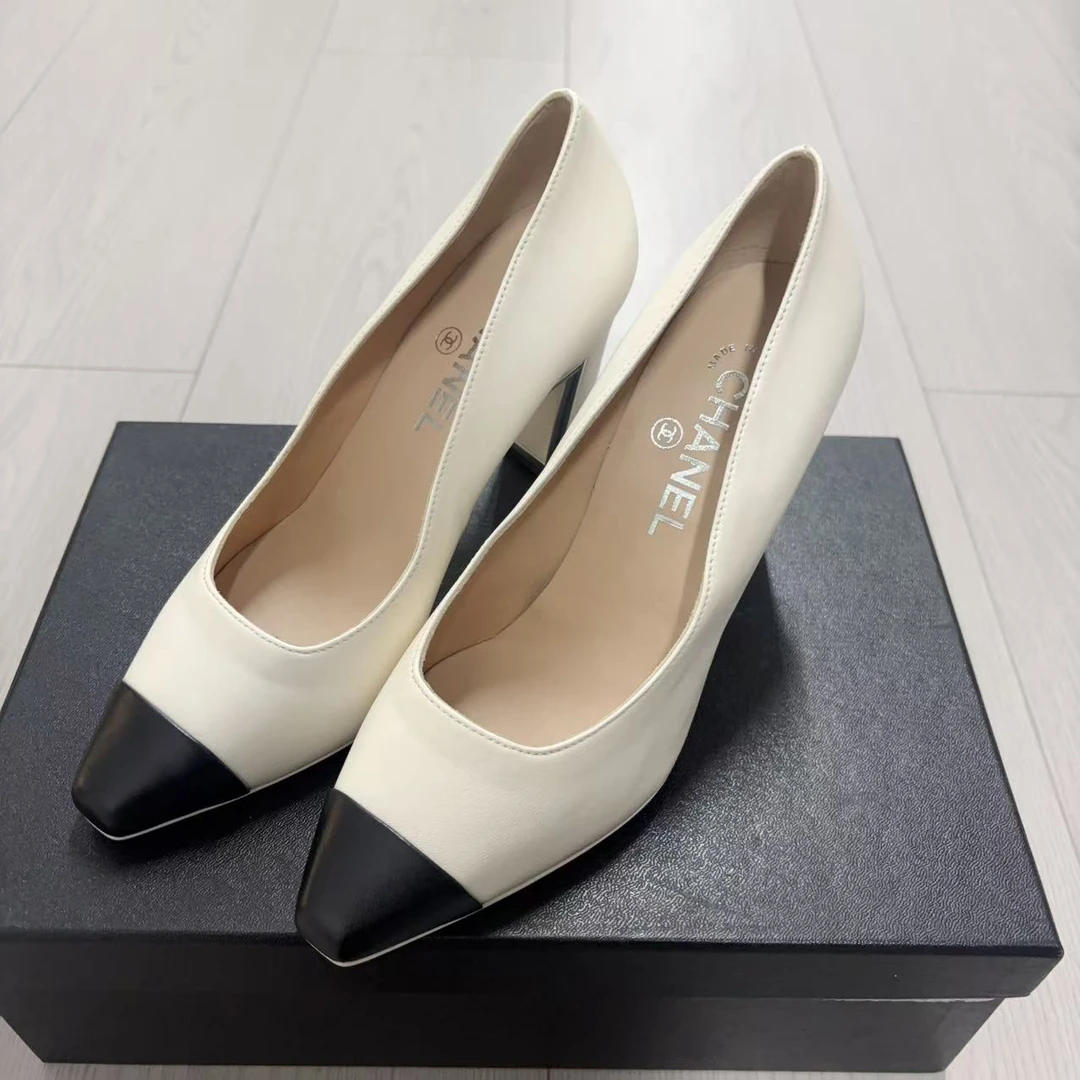 95新 Chanel/香奈儿 牛皮高跟鞋白色37码/251018VYXAB21