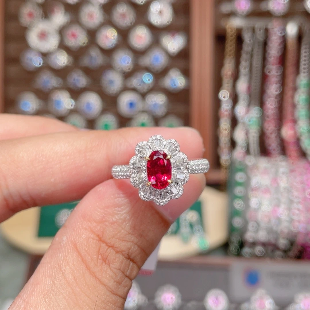 红宝石戒指18K金镶嵌1.05ct 两用