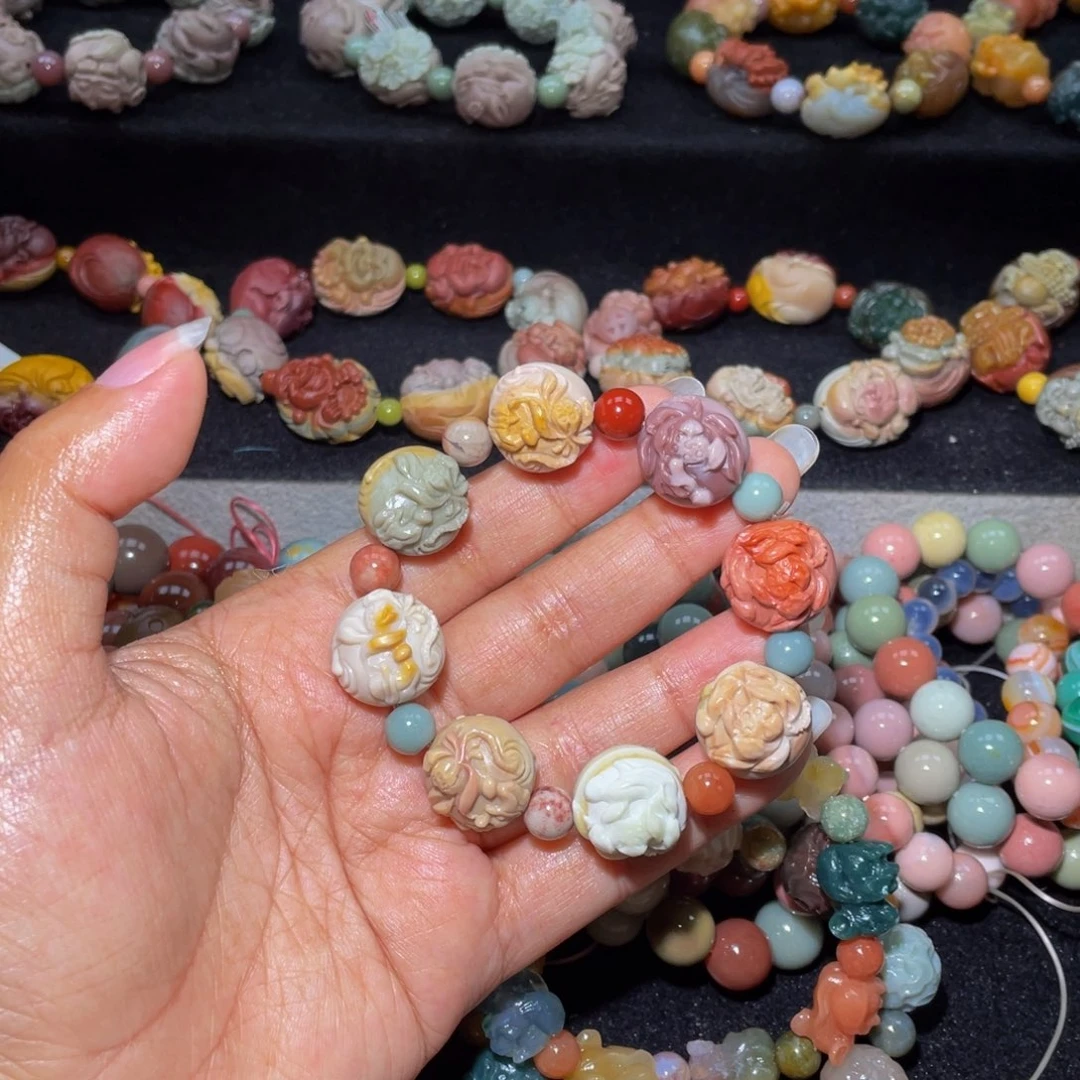 石英质玉未镶嵌手链张